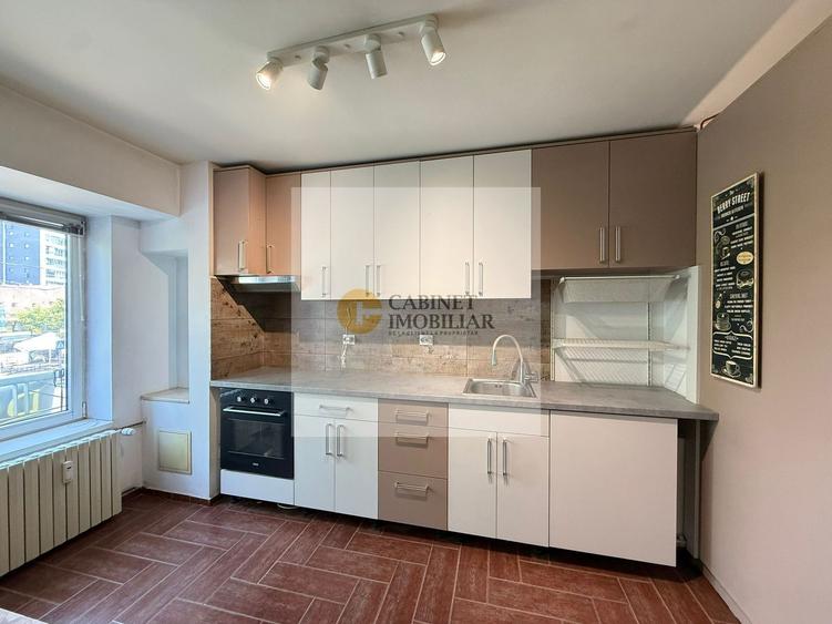 2 camere I Calea Calarasilor I Etaj 1 I 2004
