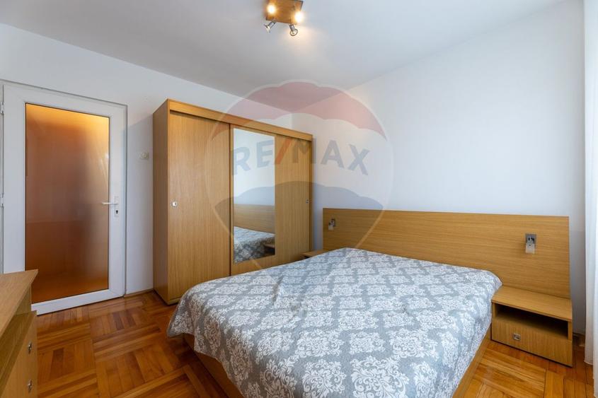 Apartament cu 2 camere de închiriat - zonă Ultracentrală
