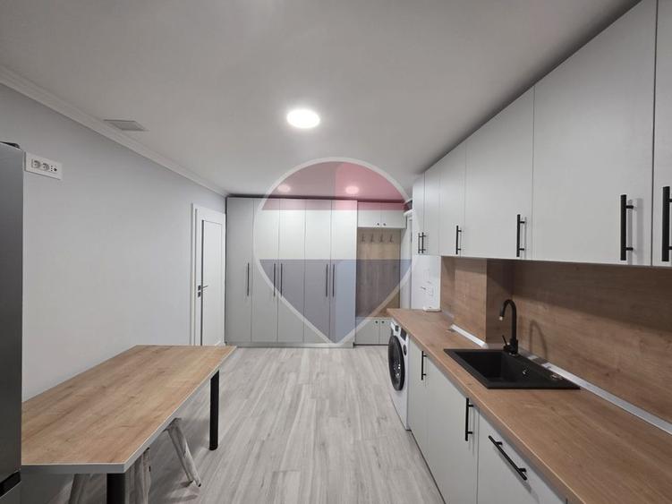 Apart 2 camere -PRIMA INCHIRIERE , parter Micalaca finisat LUX