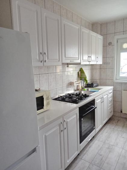 Dristor - Ramnicu Sarat, metrou, bloc reabilitat, inchiriere-2 camere