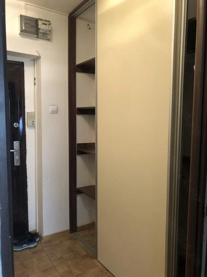 Dristor Garsoniera Etaj 7/8 Balcon