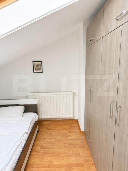 Apartament de 3 camere, semidecomandat, cu parcare subterană, în Zorilor