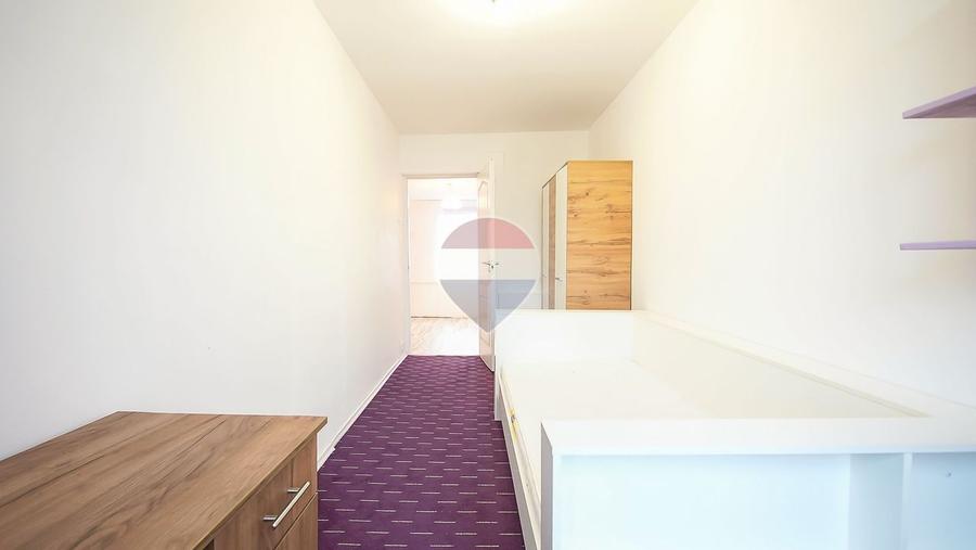 COMISION 0% | Apartament 4 camere + Curte | Zona Tractorul