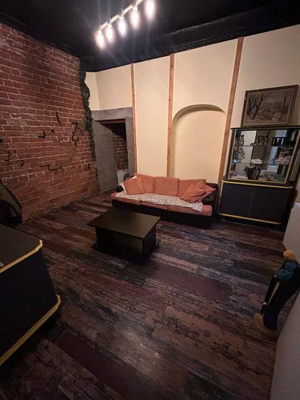 Apartament in vilă 3 camere, 120mp teren in folosinta (L18) - Nerva Traian