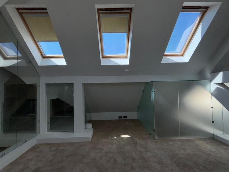 DOROBANTI,pe CAPITALE,duplex superb in locatie exceptionala,renovat,garaj,180mp