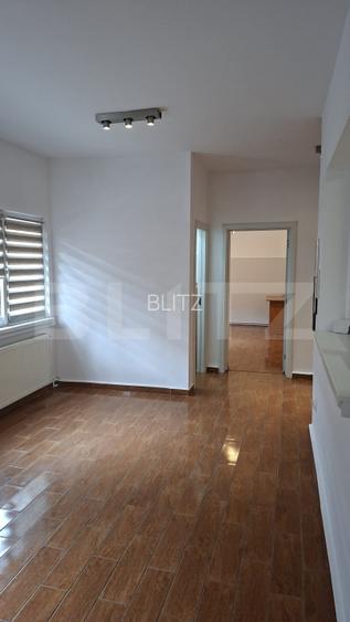 Inchiriere spatiu comercial generos de 200 m2 - 9
