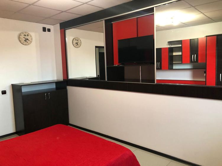 3 Camere mobilat si utilat metrou Pacii