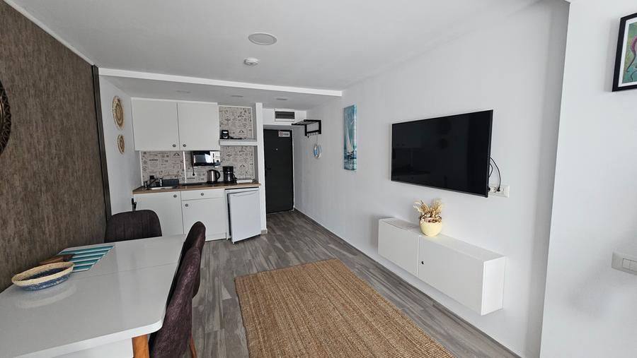 Ocazie! Apartament Sea View Residence cu certificat clasare turism, la cheie.