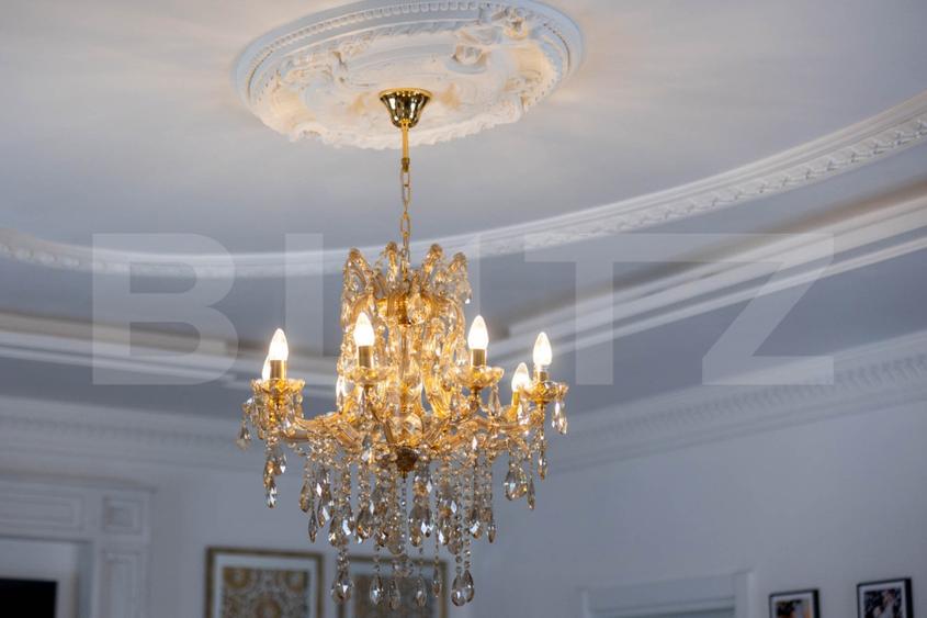 Casa într-un cartier privat al Brașovului