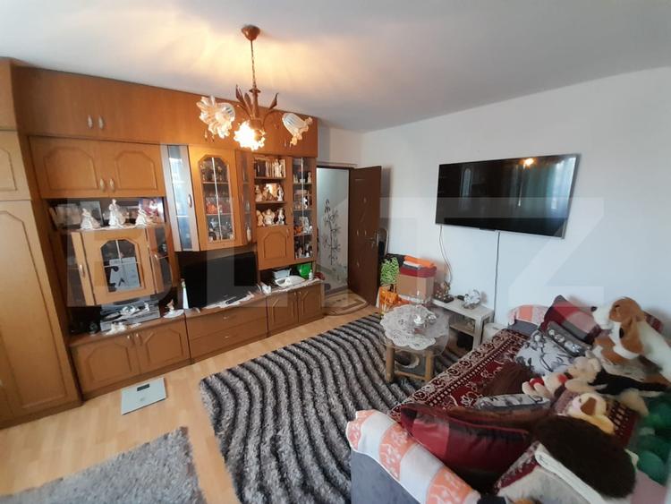 Apartament cu 2 camere, 52 mp, etaj 3, zona Decebal