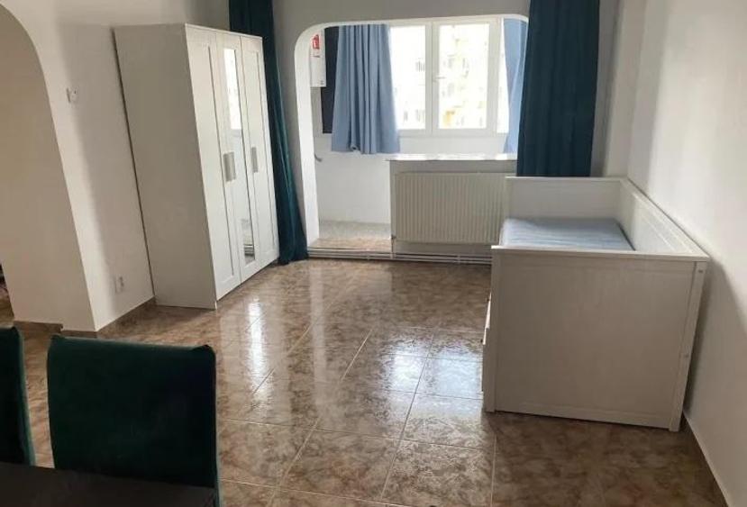 Apartament 4 camere Tineretului/Centrala proprie