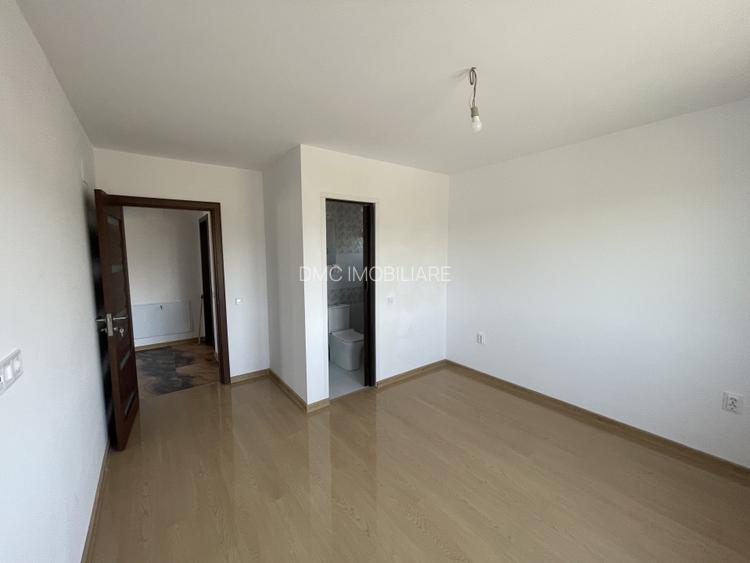 Clinceni, casa pe parter, 80mp, 3 camere, 2 bai, utilități - 10