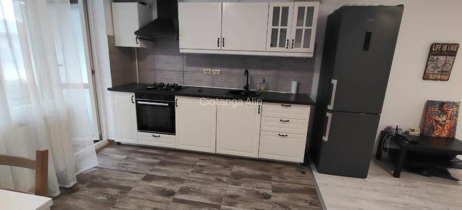 Apartament 3 camere PROPRIETAR / parcare subterană