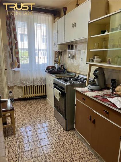 3 camere l Decomandat l 58 MP l Zona Big