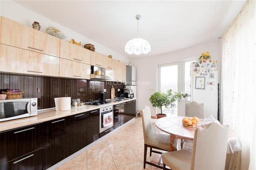 RECO Vila 5 camere, zona Grigorescu, curte mare si garaj - 31