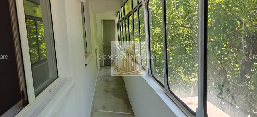 Vanzare apartament 3 camere decomandat Tineretului