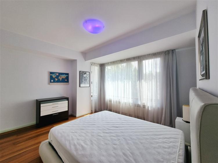 Kiseleff Rent | Spacious 2-bedroom | 140 sqm + Balconies | 2 Parking Spaces