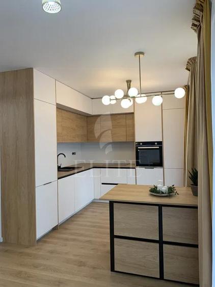 Apartament 3 camere în zona HOTEL TULIP