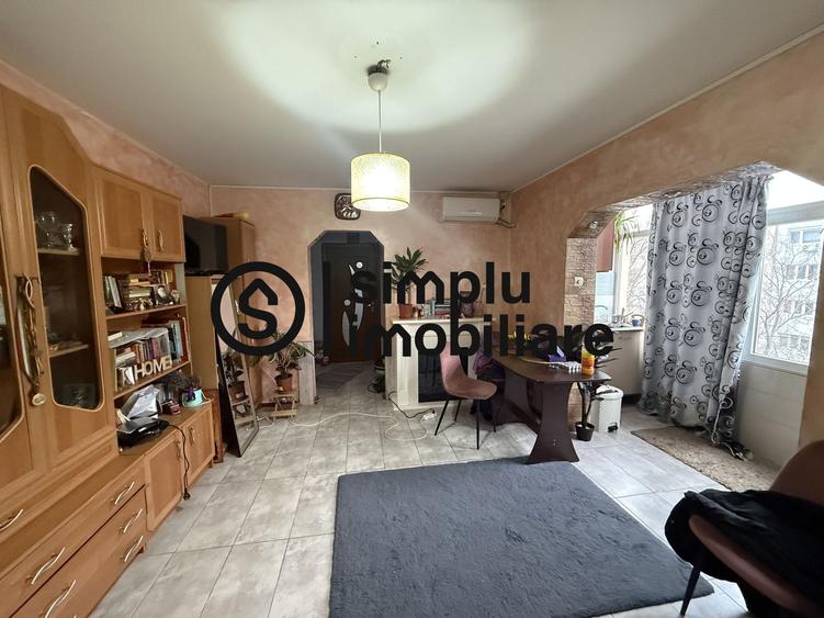 Apartament 2 camere semidecomandate transformat in 3 et 3/4 Brazda