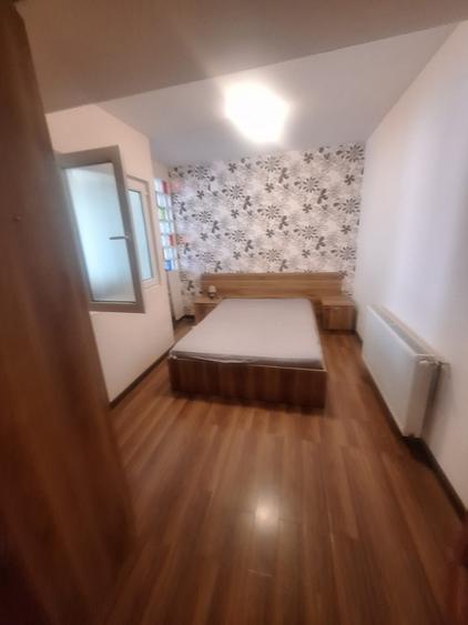 Tomis Nord, garsoniera , bloc apartamente 2011, libera