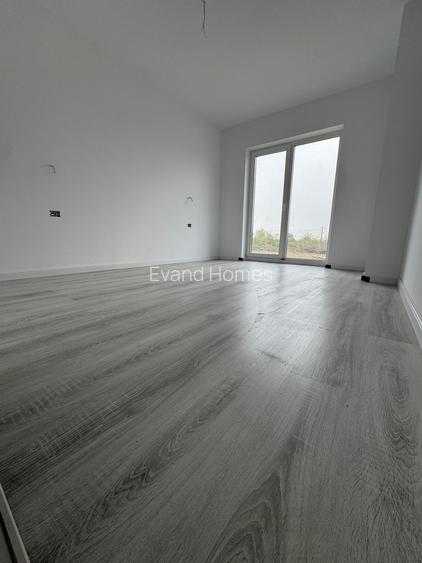 Duplex 5 camere cu zid dublu  | 119 MP utili | Remetea-Mare - 4