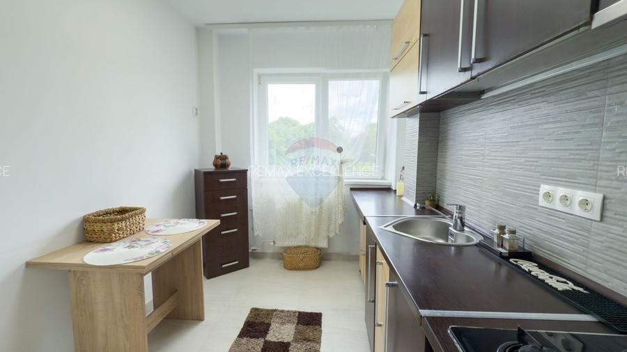 Apartament 3 camere semidecomandat, mobilat utilat, Zona Sud Ploiesti - 11