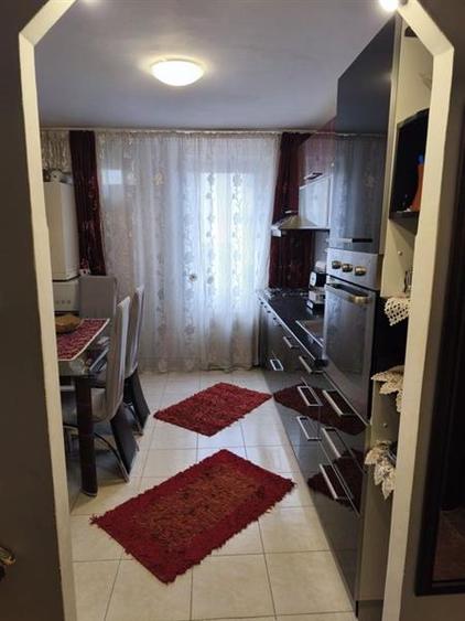 Apartament 2 camere decomandat, zona Uzina 2, Brasov