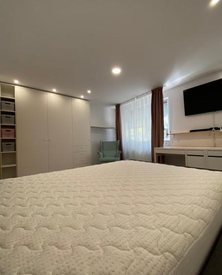 Vand 4 camere cu terasa 20mp Avantgrden Bartolomeu Albatrosului