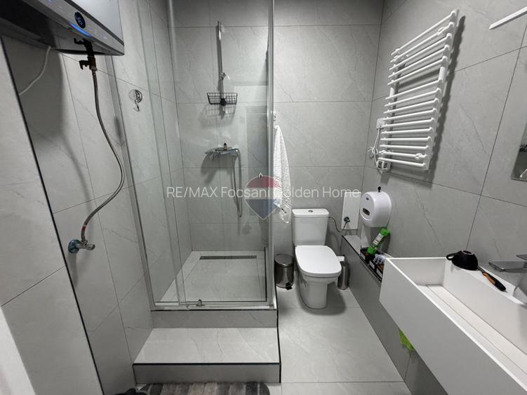 Spațiu comercial nou spre inchiriere - 11