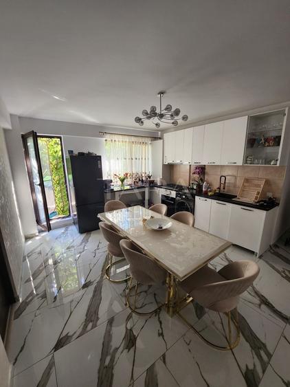 Apartament cu 4 camere, ultrafinisat, terasă 35 mp, zona Muzeul Apei..