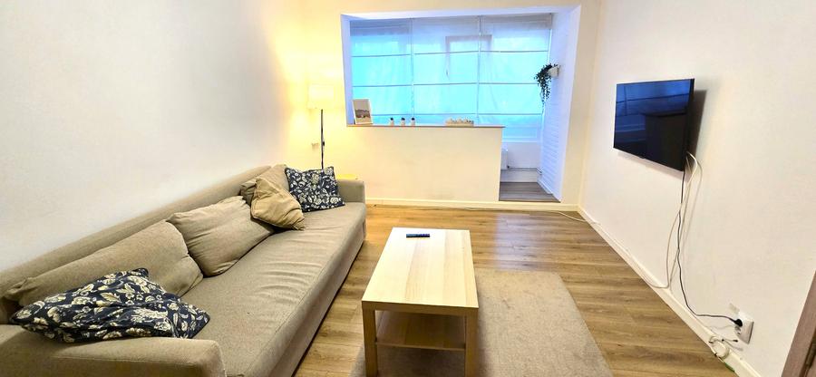Apartament Drumul Taberei - Favorit - Obcina Mare, metrou la 5 minute, liber