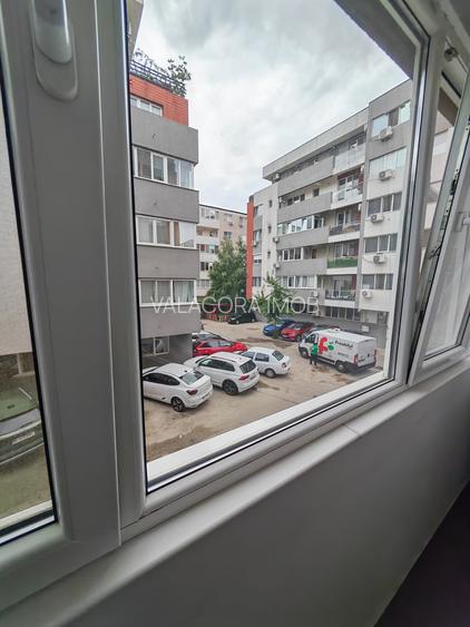 Garsonieră decomandată de închiriat | Complex Kristal Residence | Loc de parcare - 16