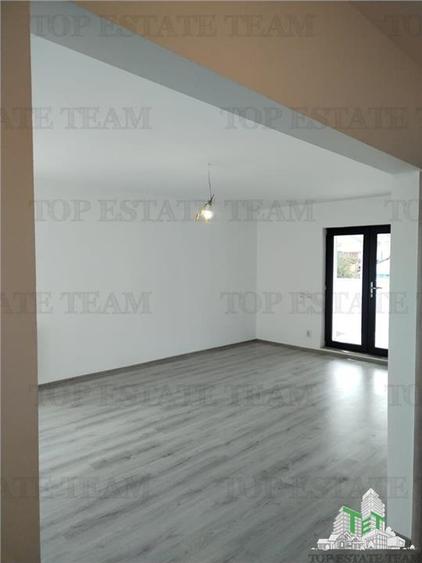 Vila individuala cu 5 camere, 2 terase, 4 locuri de parcare,350mp teren imprejm