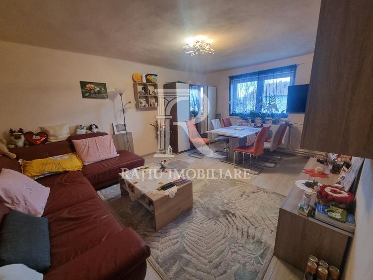 Casă renovata cu teren generos | Anexe | Gurasada | Hunedoara