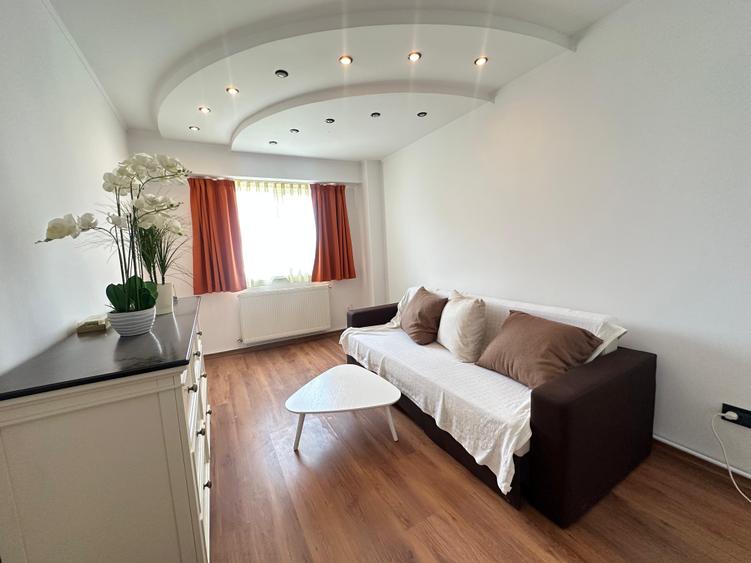 Apartament 3 camere de închiriat | I.C. Frimu – zona CinCin