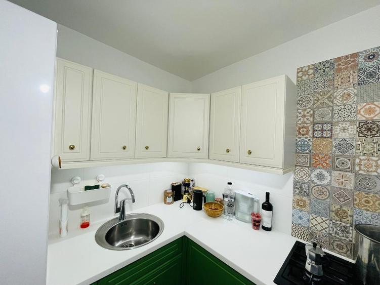 Apartament 2 camere, 63 mp – zona Decebal / Piața Alba Iulia – bloc 1990, etaj 3