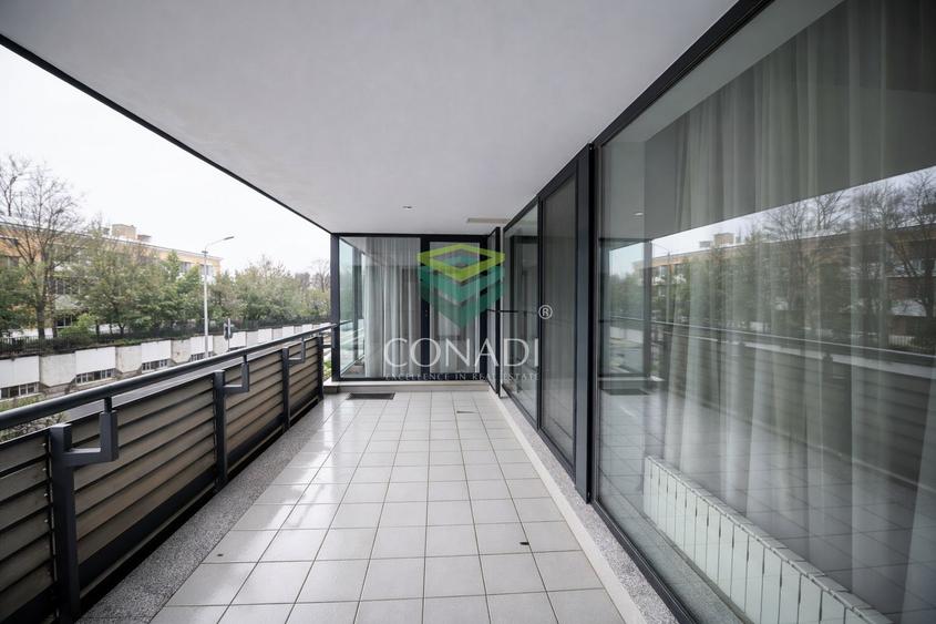 Apartament cu 4 camere de inchiriat Zona Soseaua Nordului