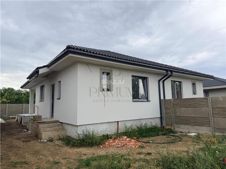 Albina - Duplex toate utilitatile - llanga asfalt - 11