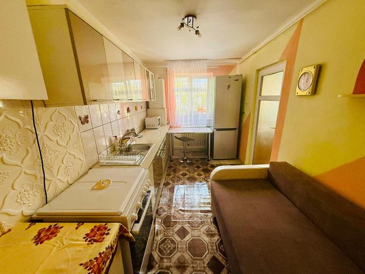 Garsoniera de inchiriat, etaj 1, zona Cloșca, ideal studenți