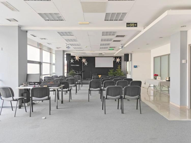 Cladire mixta de birouri si spatii comerciale - Comision 0%