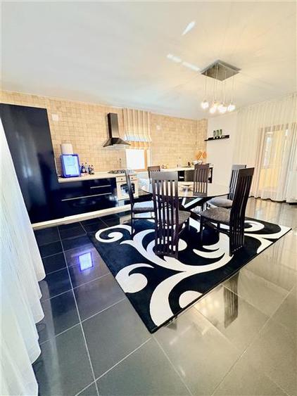 Apartament 3 Camere Decomandat de Inchiriat Anda