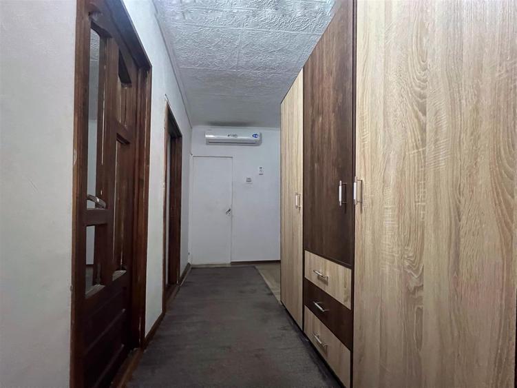 Apartament 3 camere decomandat de vanzare in Nicolina