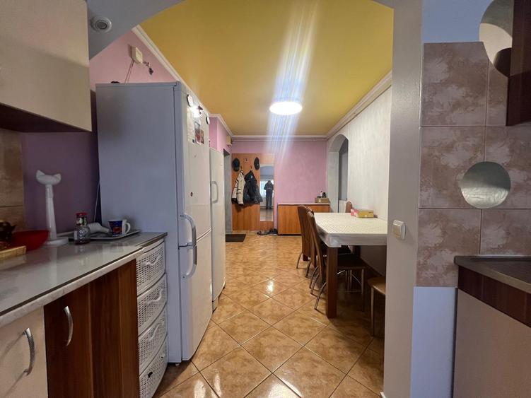 Apartament 2 camere 50mp zona Crisan finisat mobilat utilat 54.500eur neg