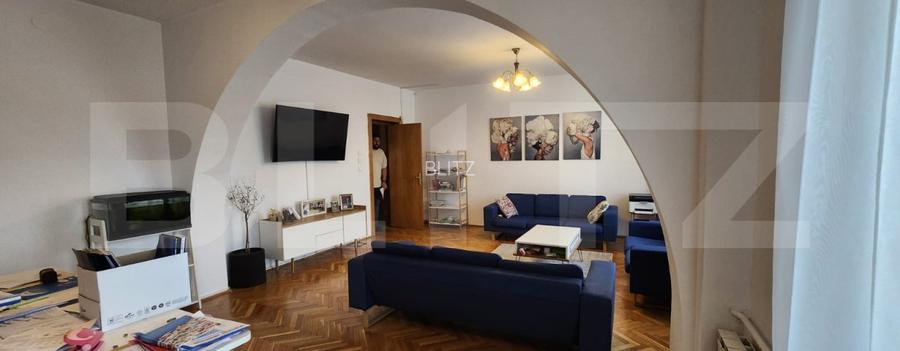 Casa  la Platoul Cornesti cu 12 camere cu Piscina Interioara - 8