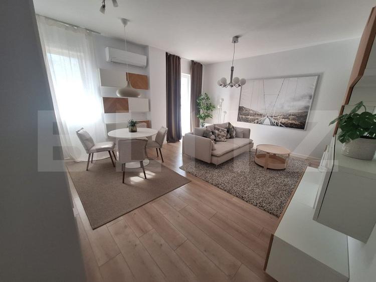 Apartament de vanzare, cu 3 camere, 72 mp, zona Torontalului
