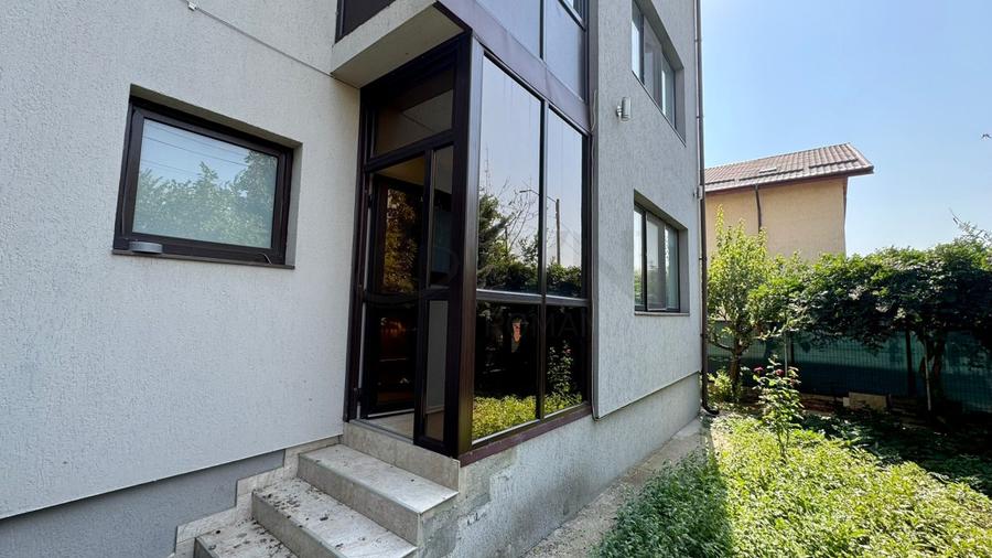 REV2005101 Casa 4 camere I Tunari I Premium