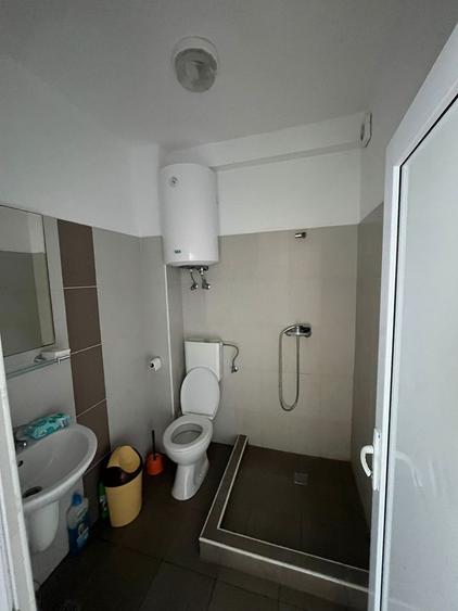 Spatii Comerciale trafic intens Teatrul de vara Neptun