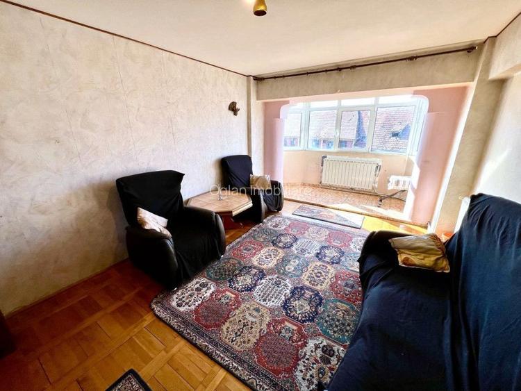 Apartament 4 camere, Etaj 3, Central, zona Garii - 2