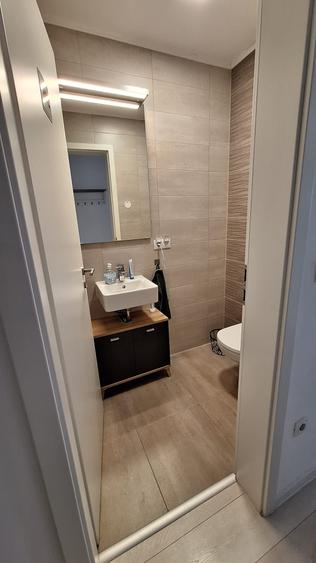 Apartament 3 camere, Kasper