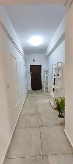 Apartament 2 camere-Baza 3-bloc 2017-etaj intermediar